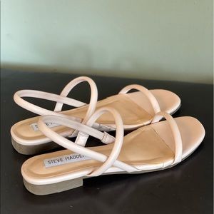 Steve Madden Nude Flat Sandles